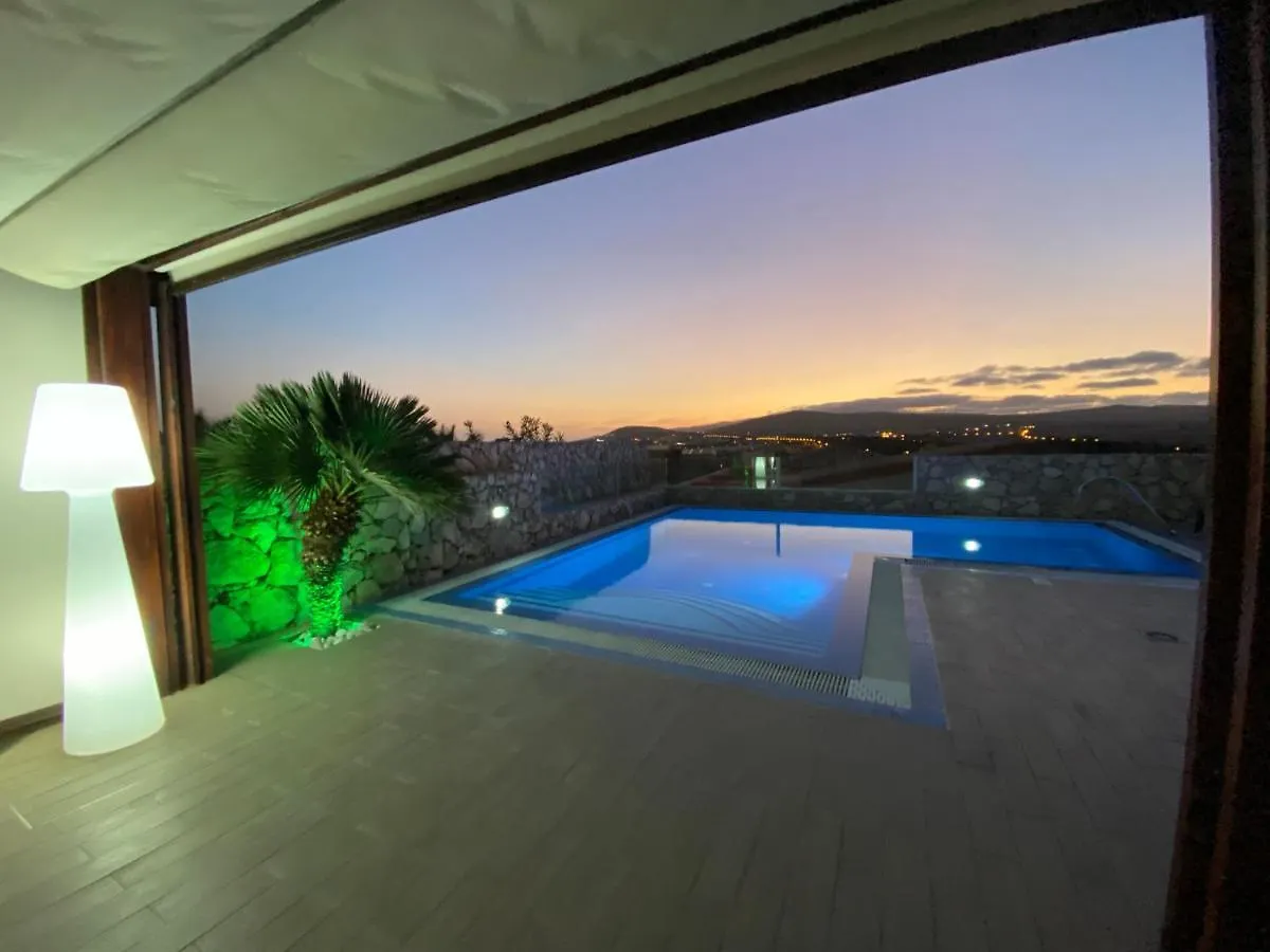 קוסטה קלמה Villa Loba With Private Pool