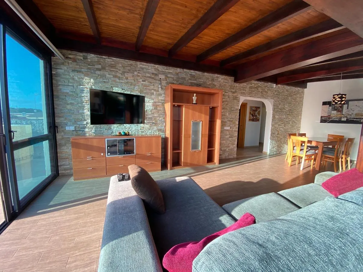קוסטה קלמה Villa Loba With Private Pool ספרד